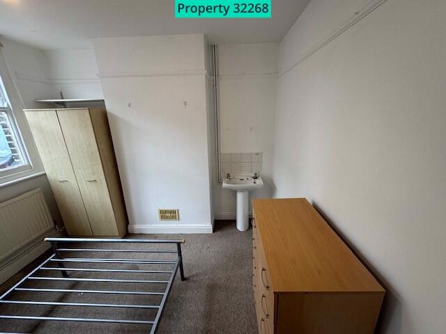 House in Cambridge, Romsey - View 4