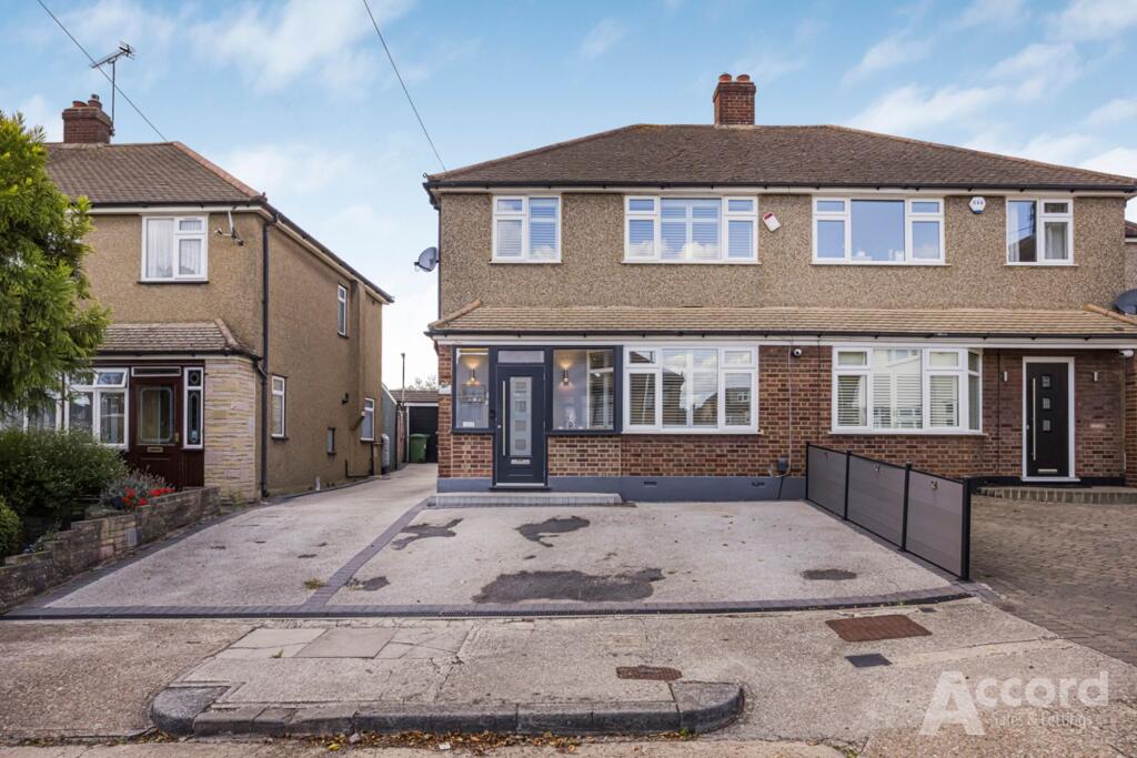 Main image of property: Greenock Way, Romford, RM1