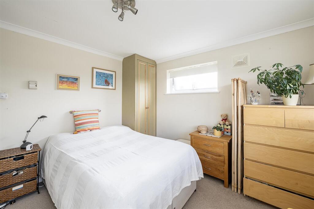 Additional image 6 of Milton Road, Harpenden