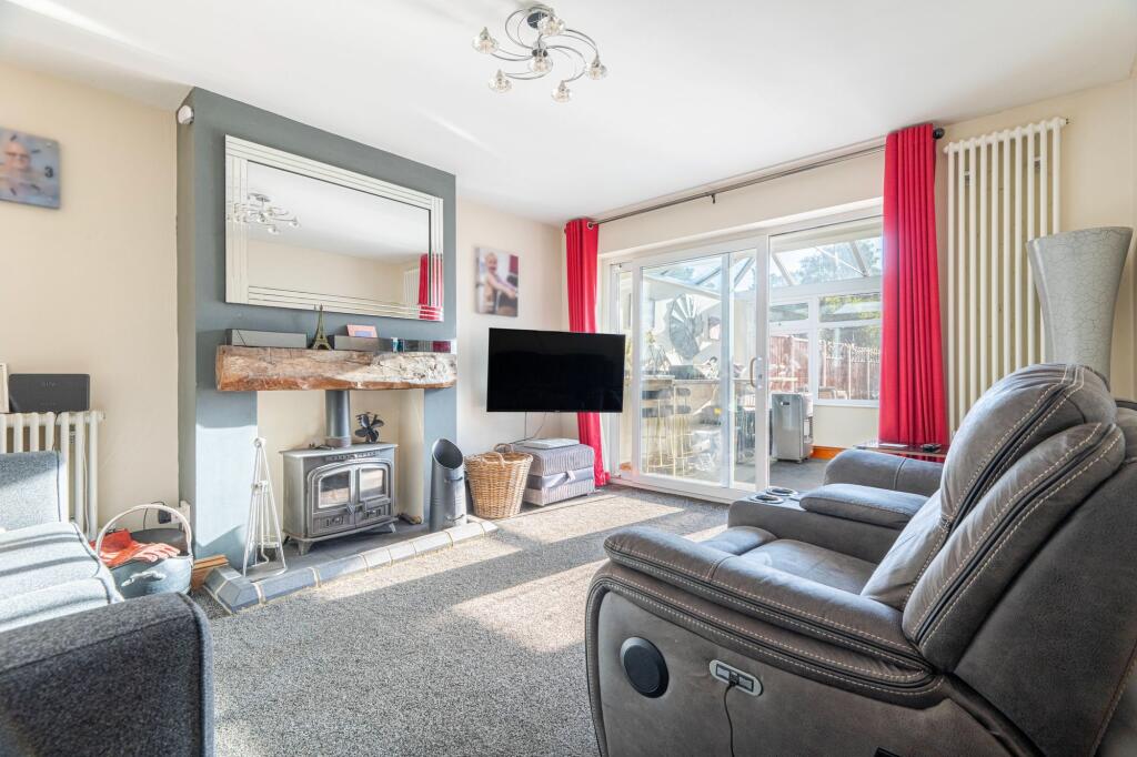 House in Great Yarmouth, Ormesby St. Michael - More
