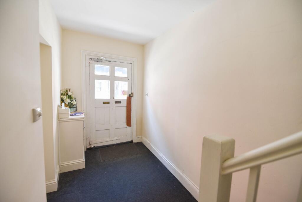 9 South Street, Manningtree photo 2