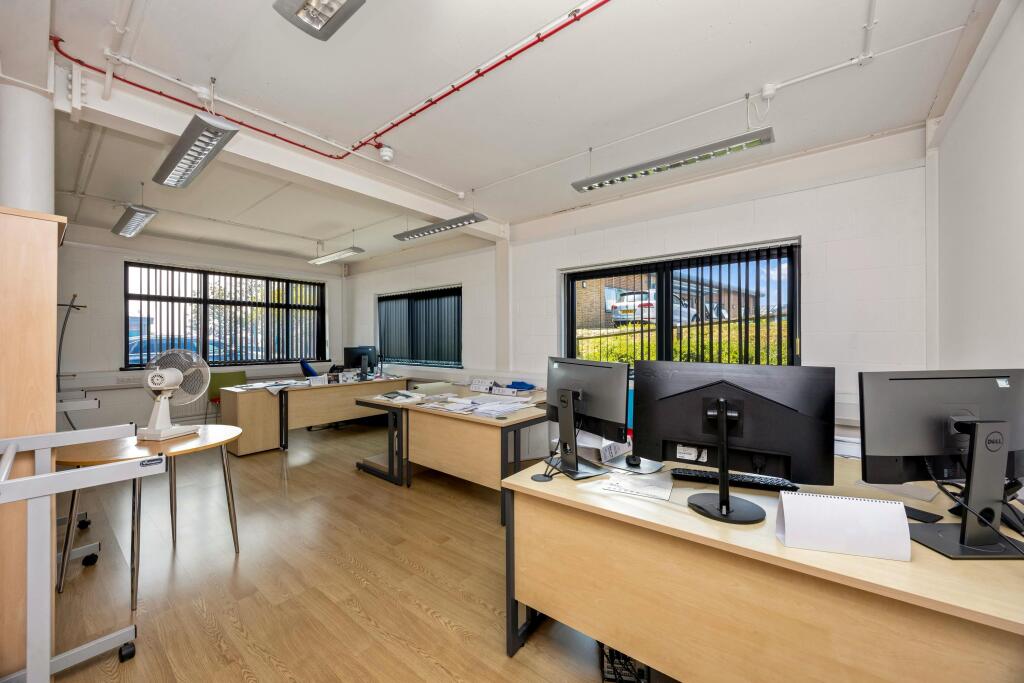 Hunns Mere Way, BLB House Unit 15-001.JPG