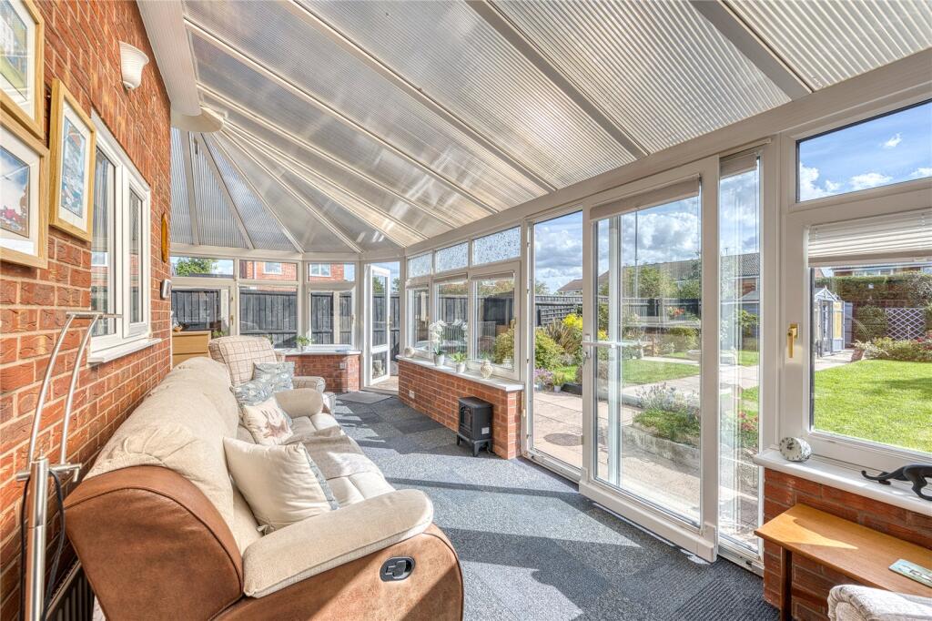 House in Stoke-on-Trent - View 4