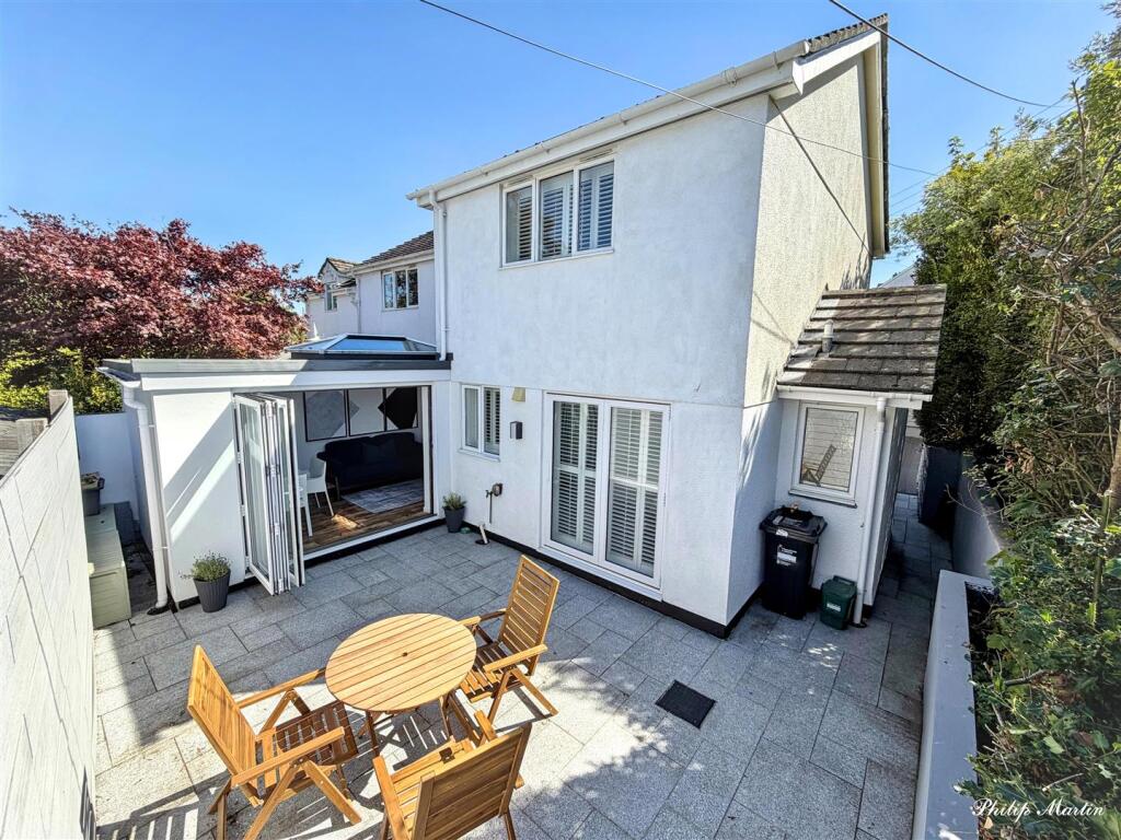 Main image of property: Park View, Truro