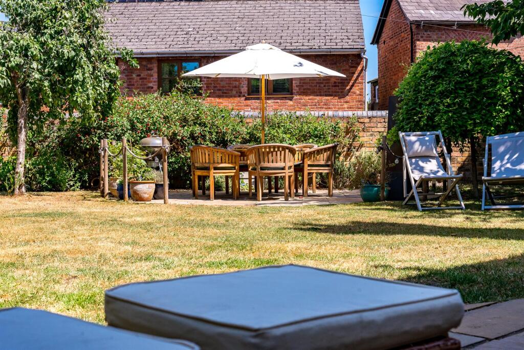 House in Shrewsbury - View 3