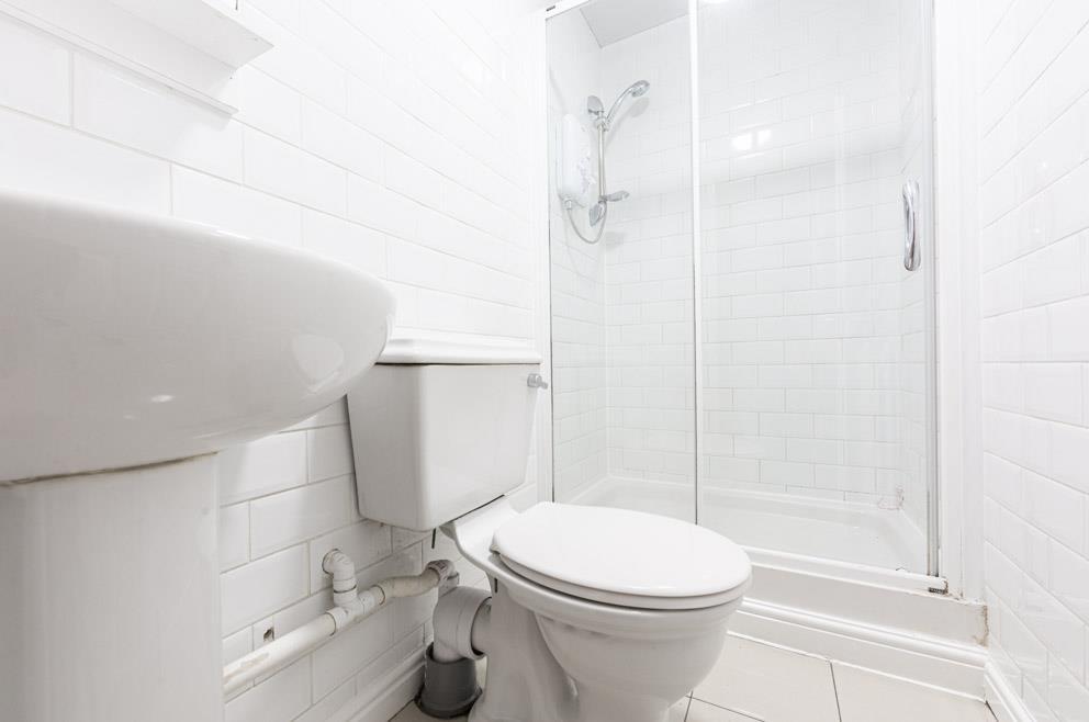 Apartment in Newcastle upon Tyne - View 4