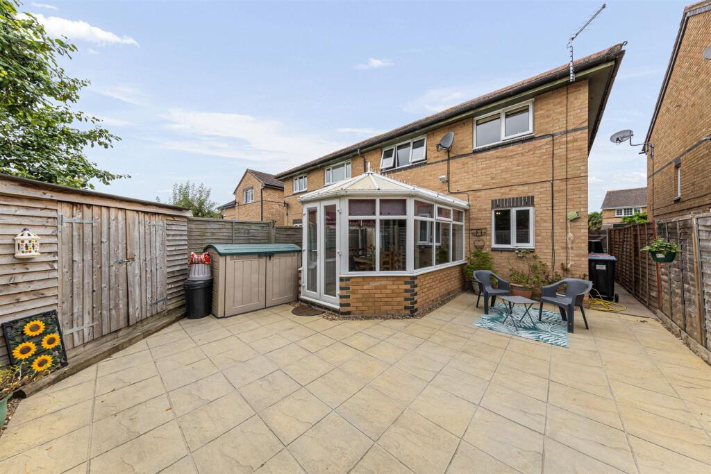 Specklands, Loughton, Milton Keynes photo 2