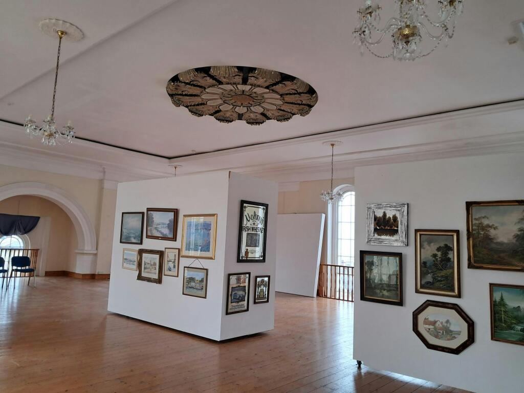top floor exhibit Photo2.jpg