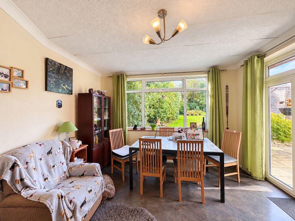 Cannock Road, Burntwood, WS7 0BL photo 4