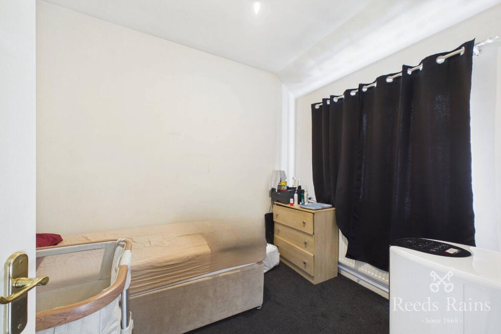 Wain Avenue, Chesterfield, Derbyshire, S41 - View 5