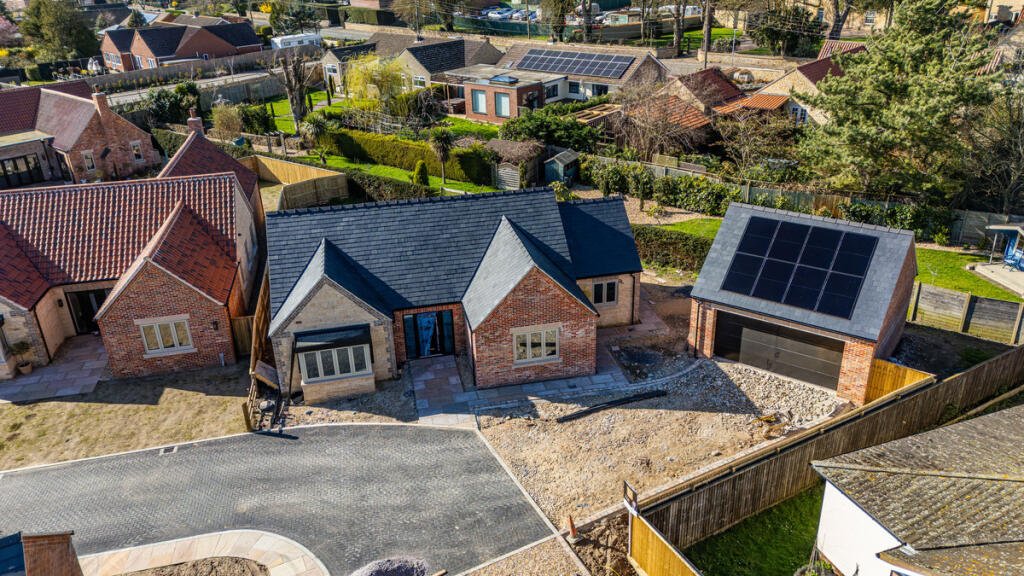 House in North Kesteven, Dunston - View 4