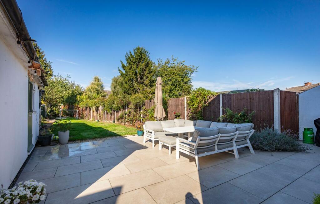 House in Clifton, Central Bedfordshire - View 2