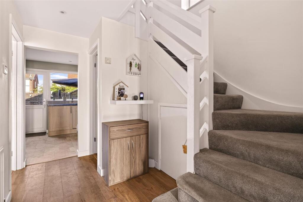 House in Brighton - View 5
