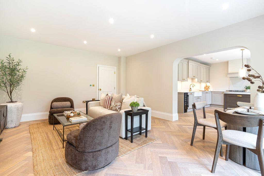 Apartment in London - More