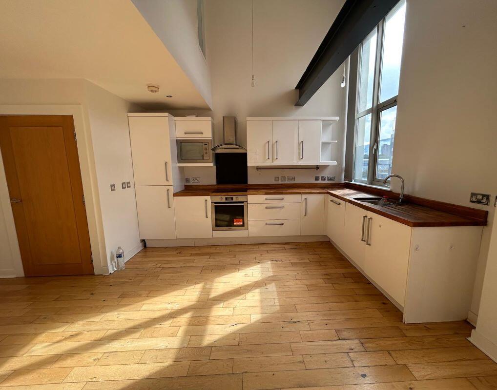 Apartment in Leicester - View 4