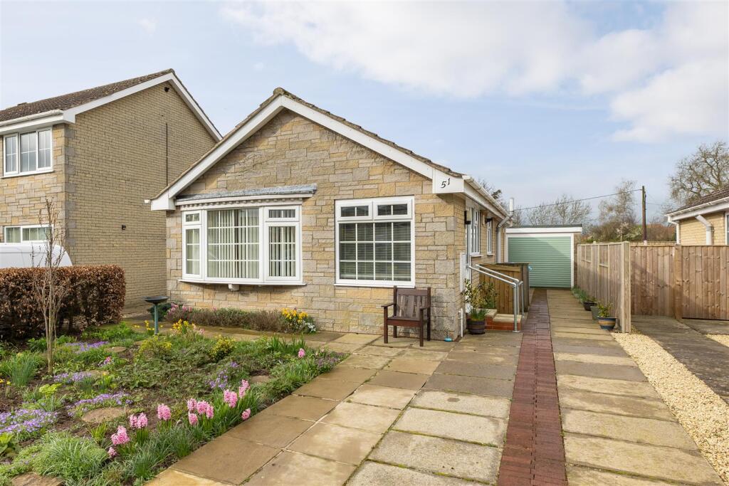 Main image of property: Pool Court, Pickering