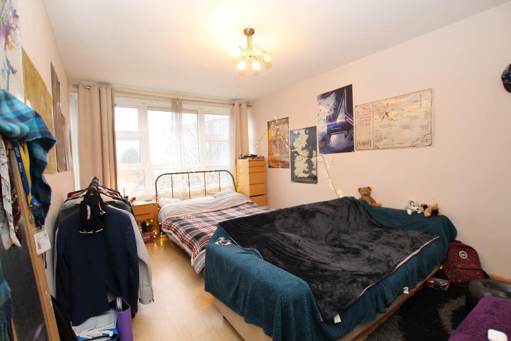 Apartment in London - View 5