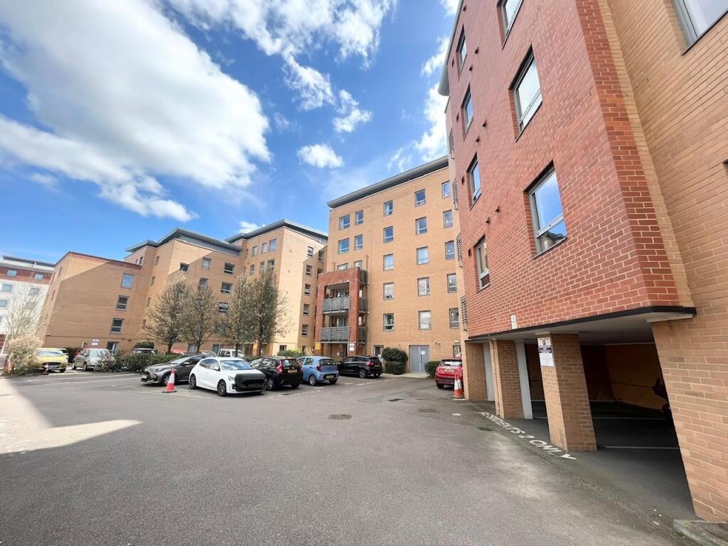 Main image of property: Danestrete, Stevenage
