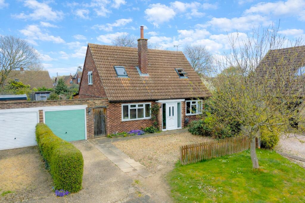 Main image of property: Weir Close, Hemingford Grey, Huntingdon, Cambridgeshire, PE28