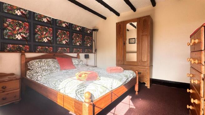 Rooms 8.jpg