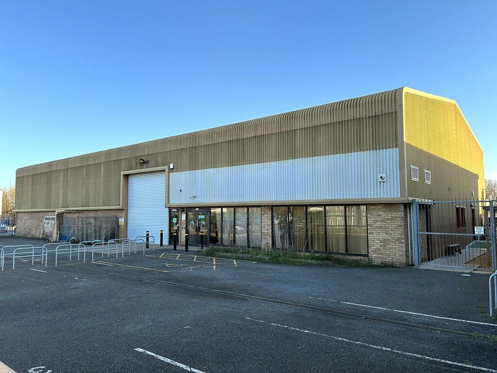 Main image of property: Cowley Road, Cowley Road, Cambridge, Cambridgeshire, CB4 0DL