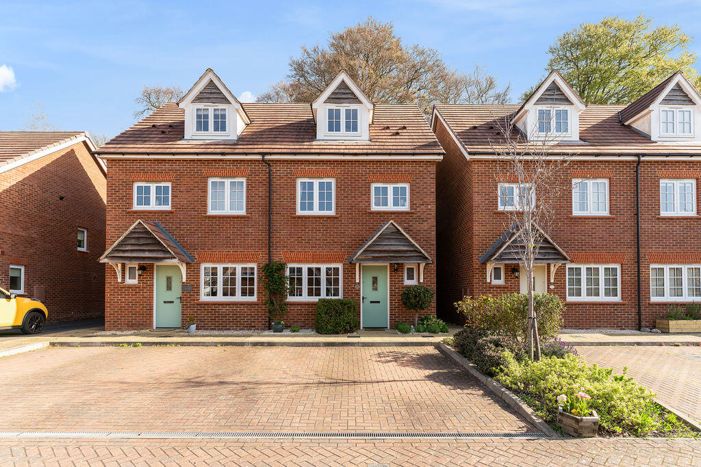 Main image of property: Oakley Road, Wilton                    ***VIDEO TOUR***