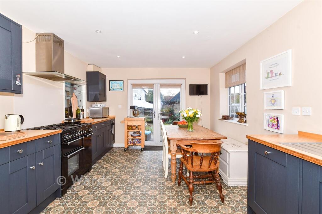 Main image of property: Vicarage Road, Yalding, Maidstone, Kent