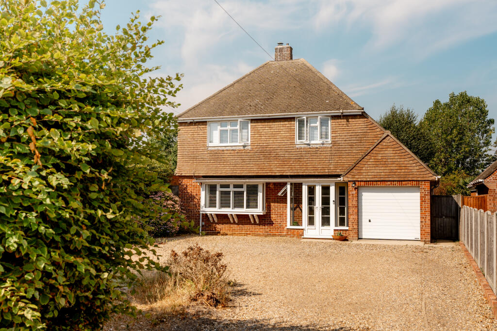 Main image of property: Corton Road, Lowestoft, Suffolk
