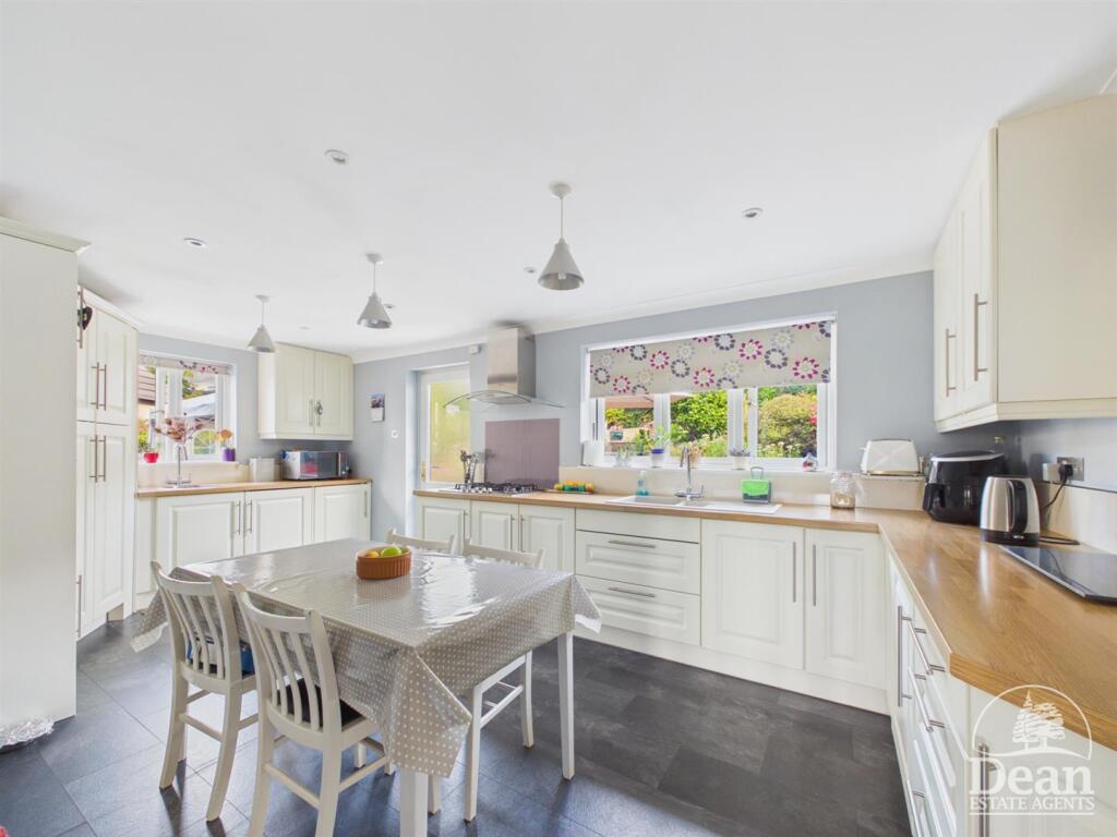 House in Forest of Dean, Gloucestershire - View 4