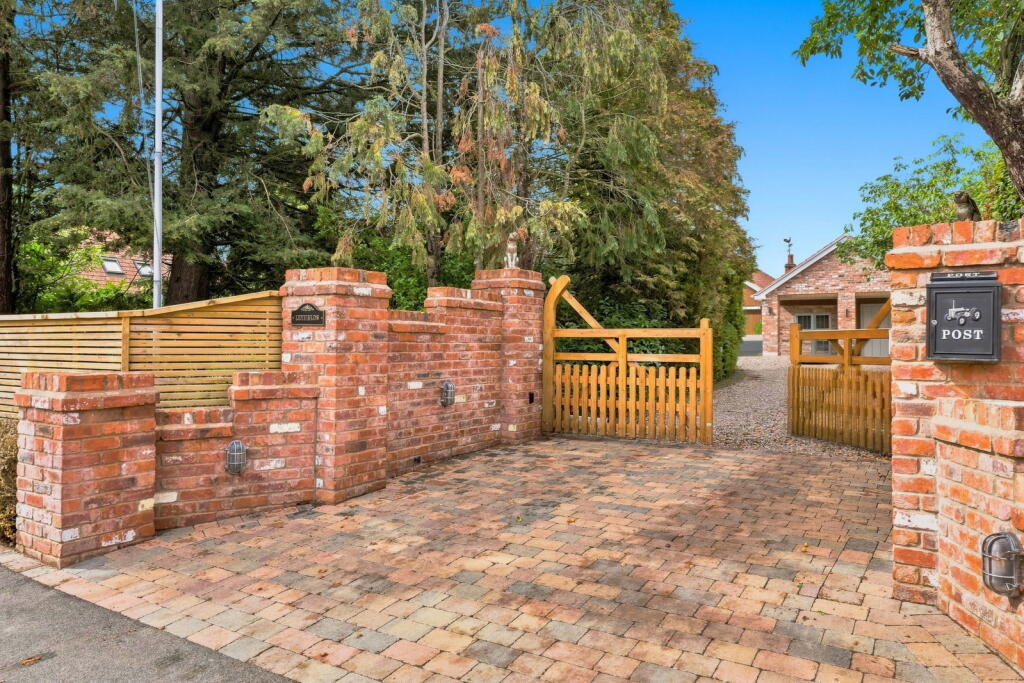 House in Nottingham - View 3