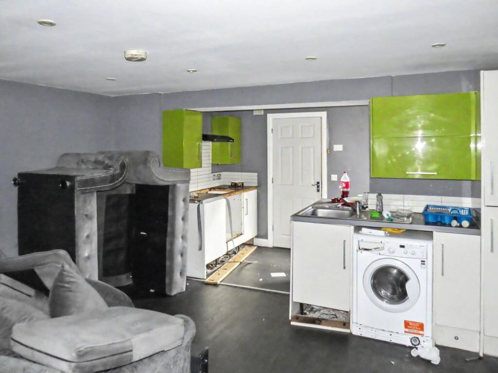 House in Preston, Deepdale - View 2