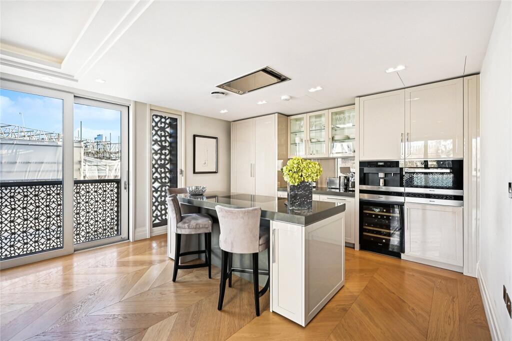 Apartment in London, City of Westminster - View 5