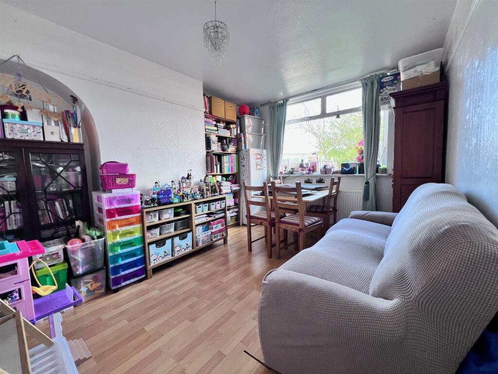 Additional image 5 of Wilnecote Grove