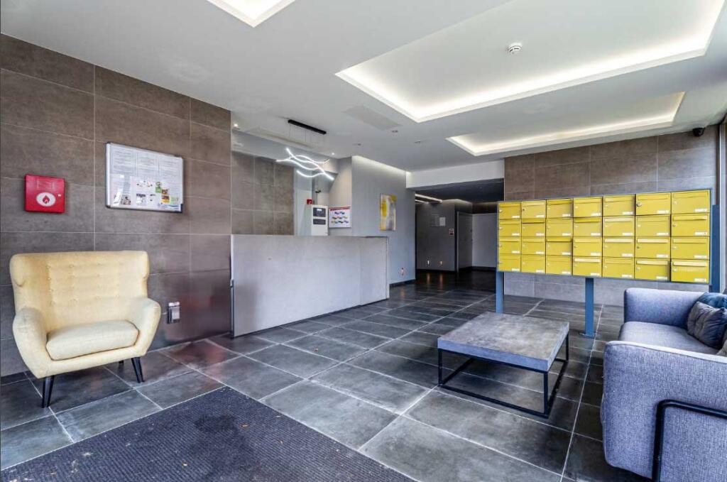 Additional image 9 of Ziggurat House, 25 Grosvenor Road, St. Albans, Hertfordshire, AL1