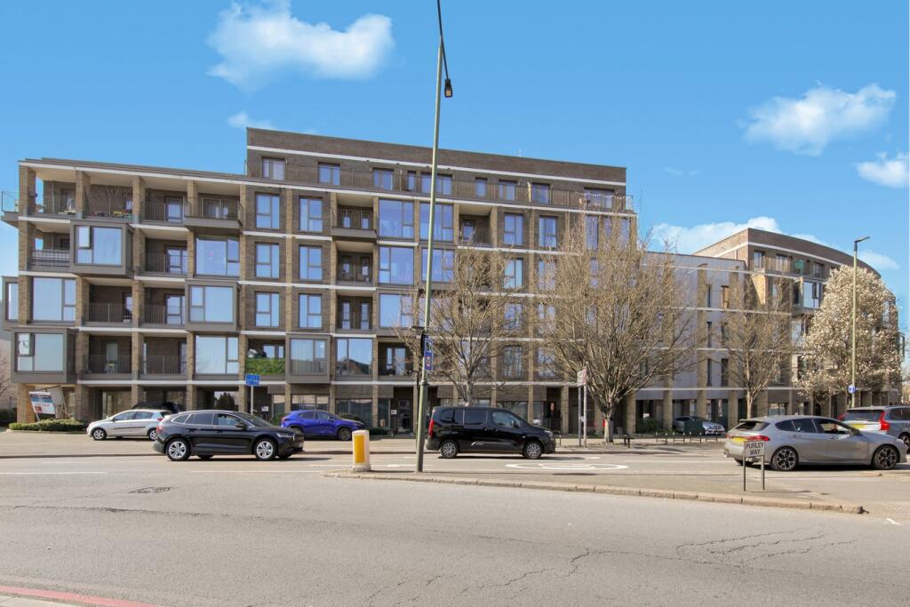 Main image of property: Purley Way, Croydon, CR0