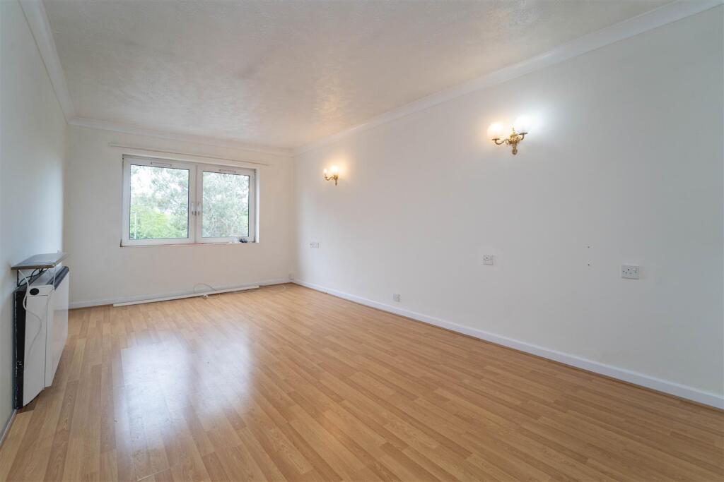 Ryland House, Edge Lane, Chorlton photo 2