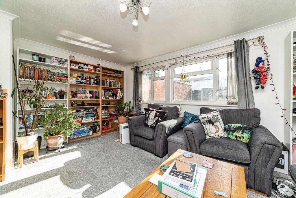 House in Reading - View 4