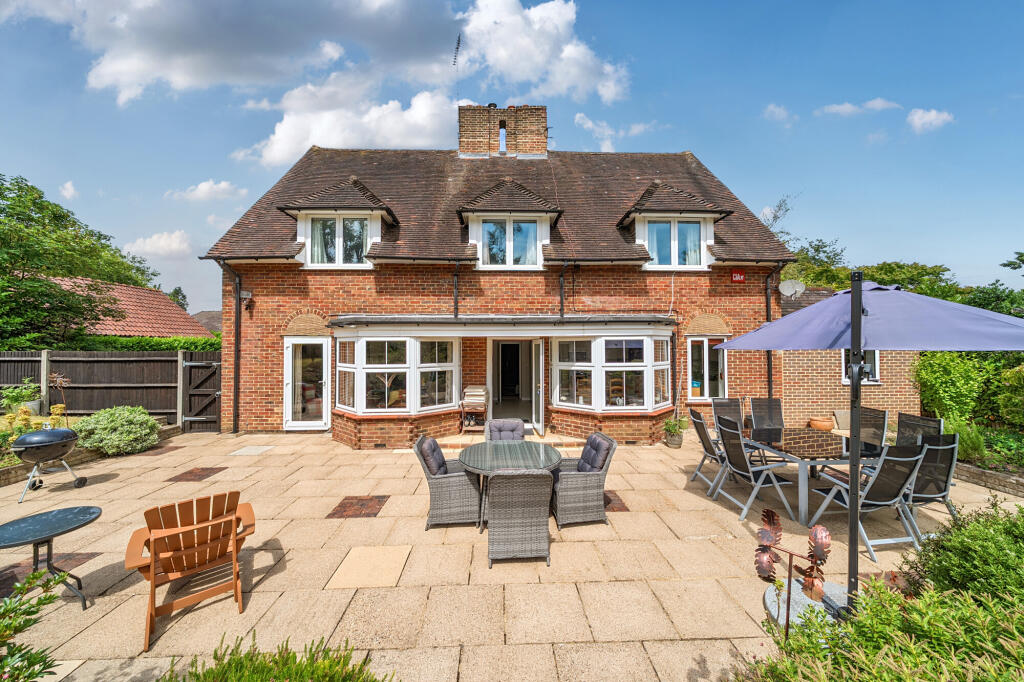 Main image of property: The Close, Farnham, GU9