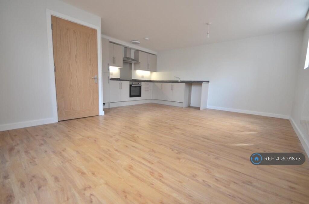 Apartment in Rochester - View 2