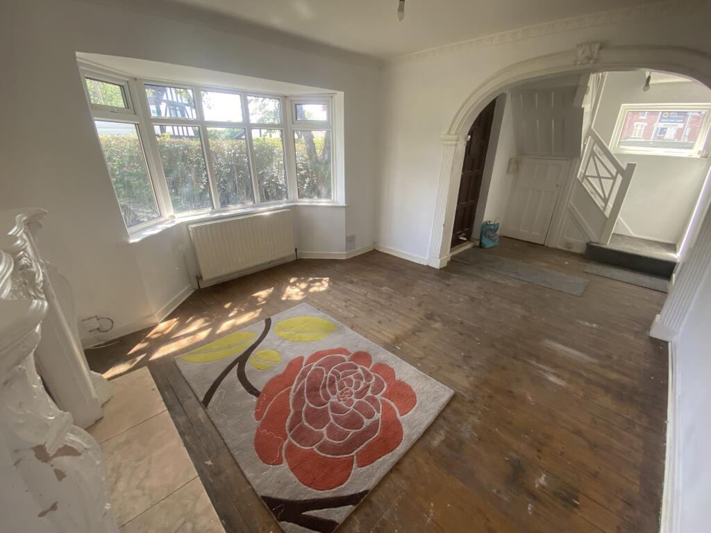 House in Ashfield, Beardall Fields, Hucknall - View 5