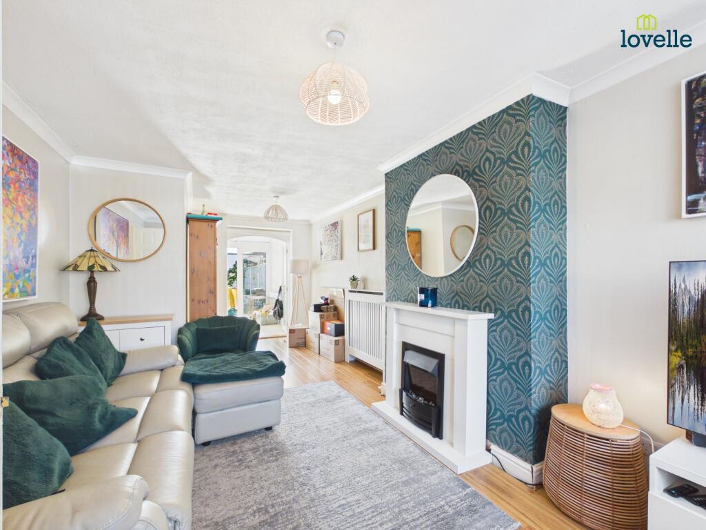 House in West Lindsey, Cherry Willingham CP - View 3