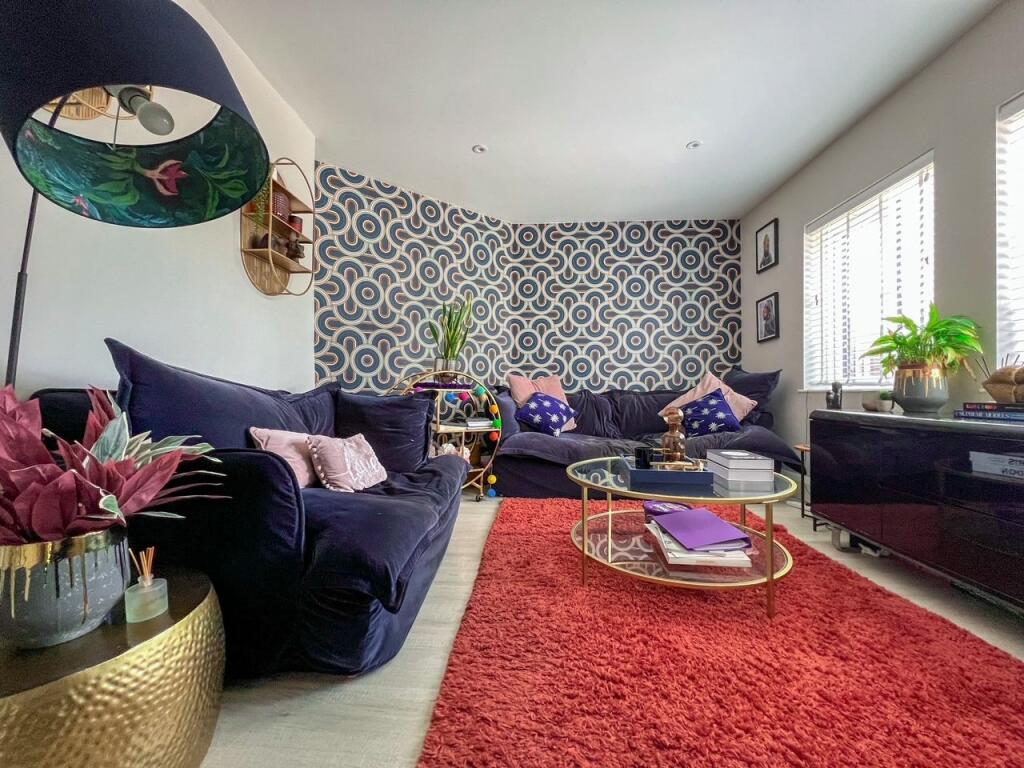 House in Elmbridge, Molesey - View 3