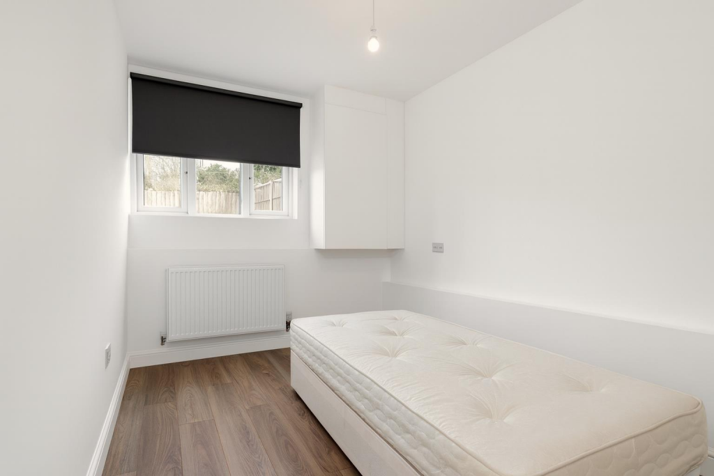 Apartment in Oxted, Hurst Green - View 5