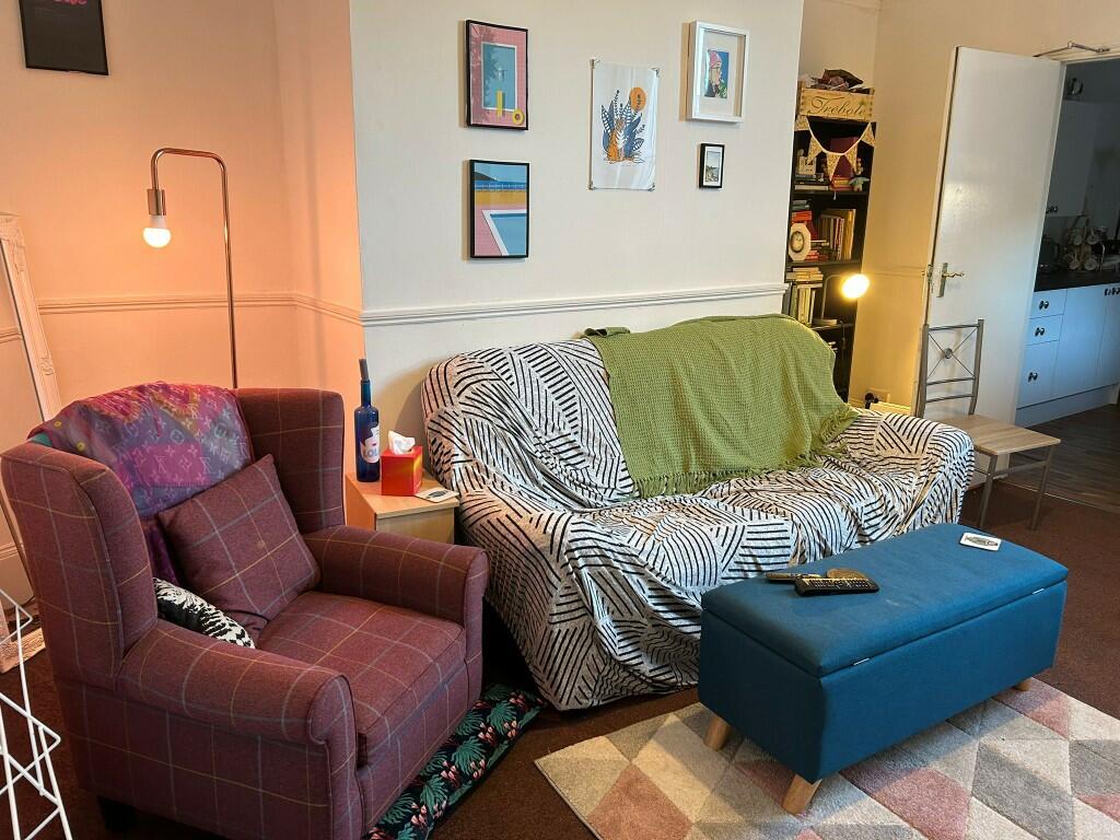 3 bedroom flat for rent