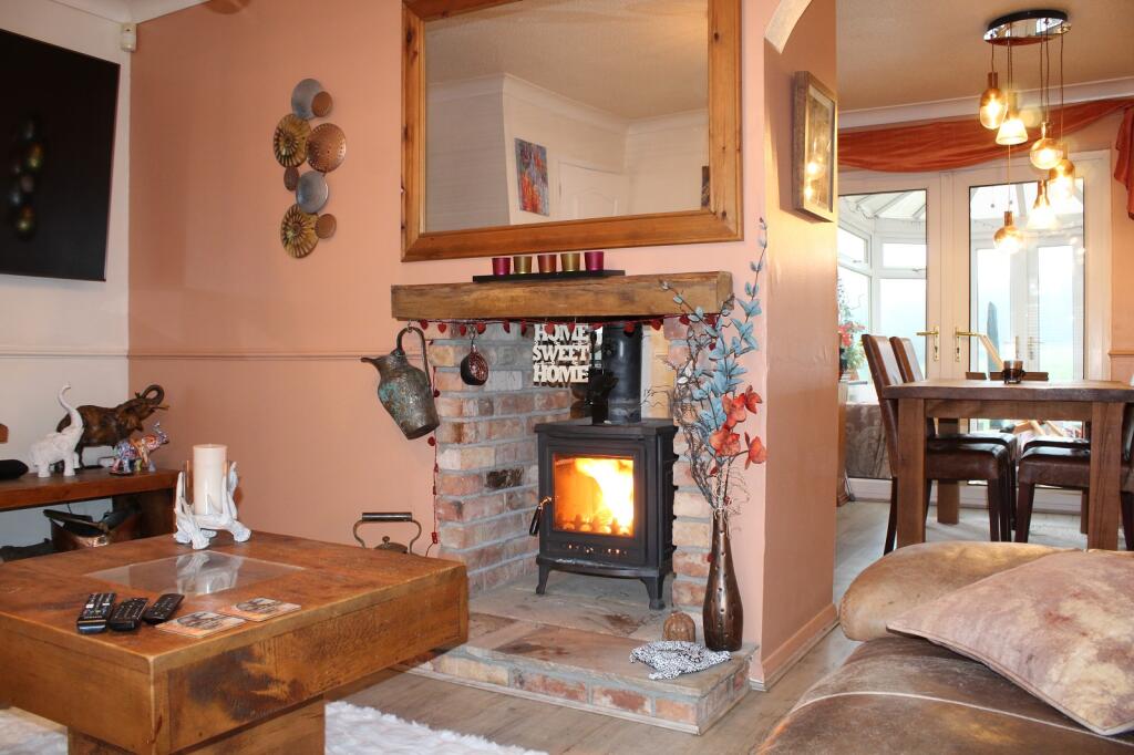 Acer Close, Pinxton, Nottinghamshire. NG16 6RB photo 5