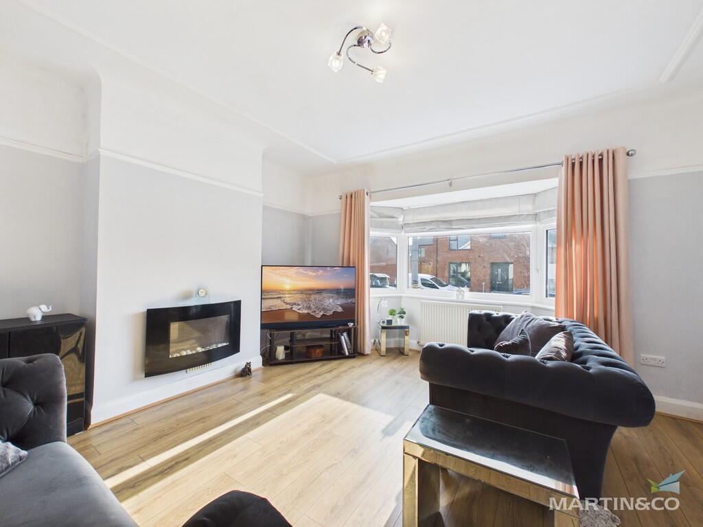 Douglas Drive, Moreton, Wirral photo 4