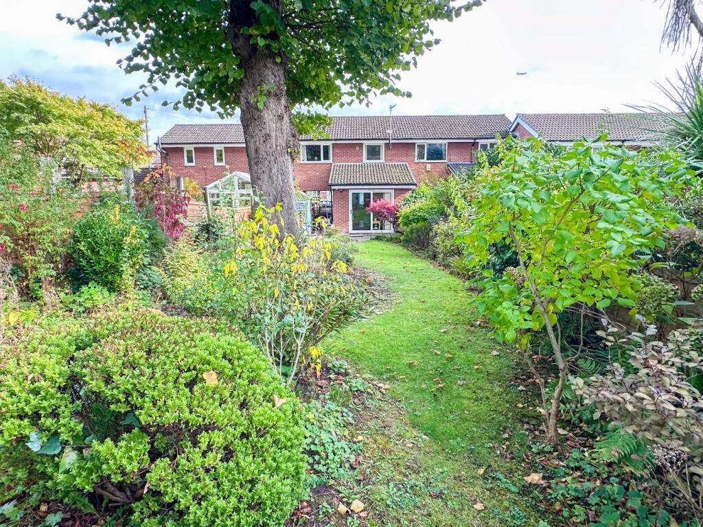 House in Stockport - View 2