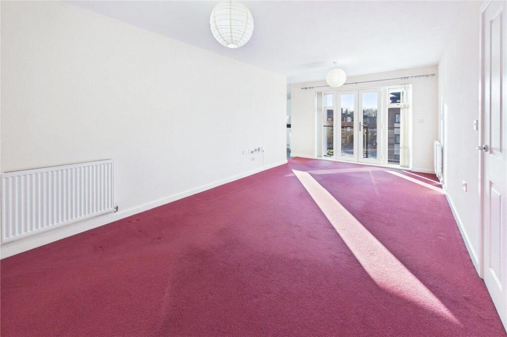 Apartment in Redhill - View 4