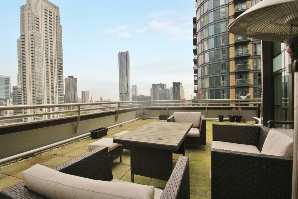 Apartment in London - View 2