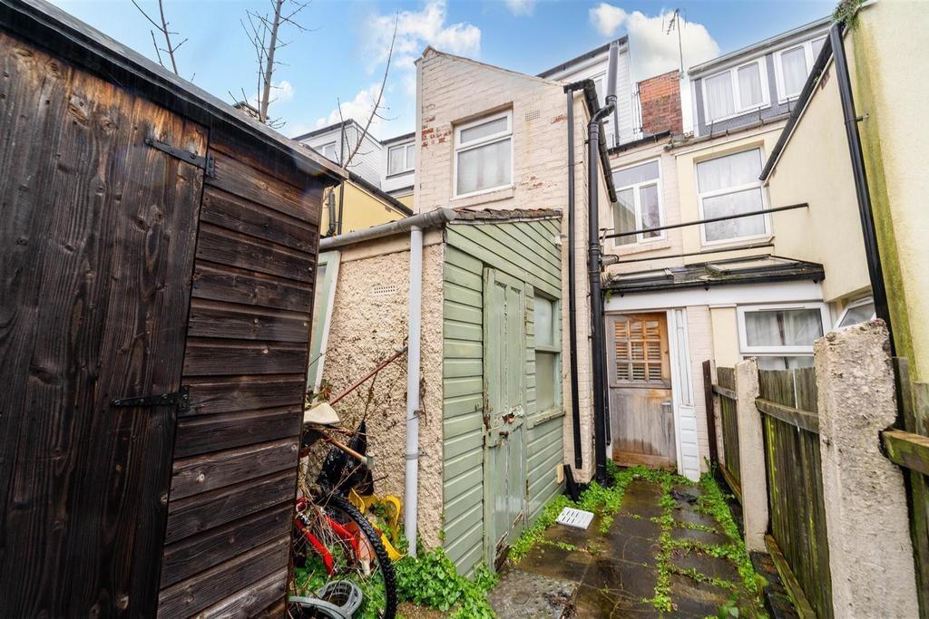 Additional image 30 of Harborne Park Road